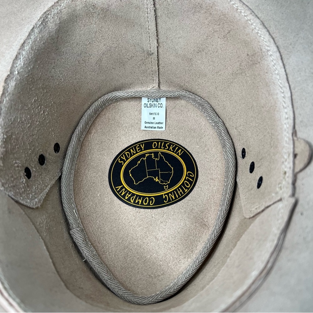 Beige Women's Leather Hat with Braided Detail - Picture 7 of 8